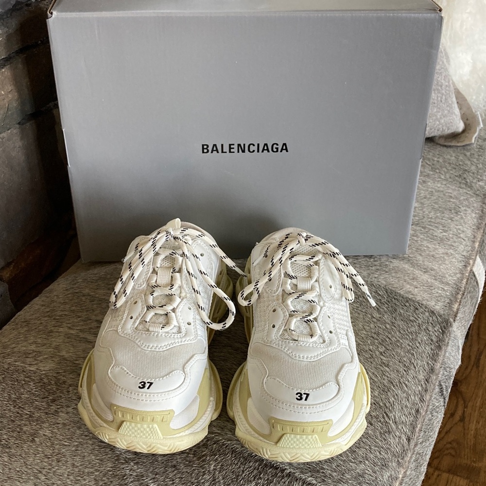BALENCIAGA Triple S Mesh White Mule Sneakers - Picture 3 of 15